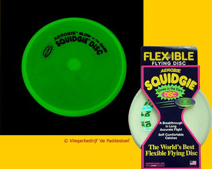 Aerobie Squidgie Disc Moon Frisbee