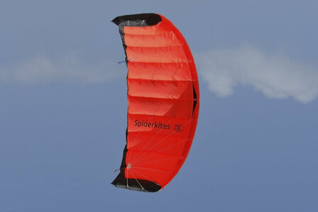 Spiderkites Amigo 1.35 Red - matras / stuntvlieger