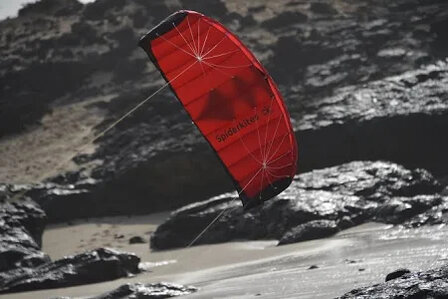 Spiderkites Amigo 1.35 Red - matras / stuntvlieger