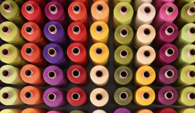 Pink Amann 80 Polyester Naaigaren 1000 m
